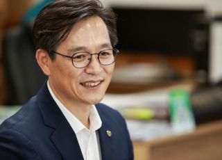 혁신 이끄는 우승희 영암군수"농정대전환 이어 '영민씨'로 스포츠마케팅까지"[인터뷰]