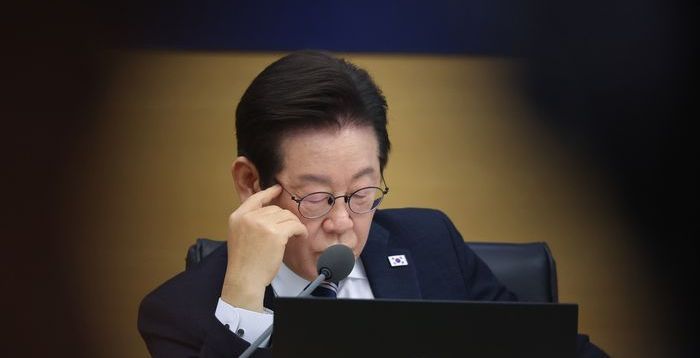 '4년 연임제' 띄운 李정부…'현직 대통령 적용배제 조항'도 건드나 [정국 기상대]
