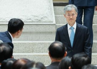 대법원장, '李대통령 선거법 사건 개입 의혹'에 "외부와 논의한 바 전혀 없어"
