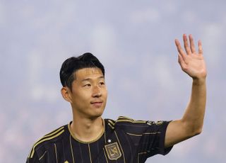 ‘절정의 골 감각’ 손흥민, 솔트레이크 상대 전반에만 멀티골