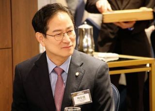 "100일만에 민주화 무너졌다"…박수영, 李정부 직격 "개편 독주·굴욕 외교" 등 [9/18(목) 데일리안 퇴근길 뉴스]