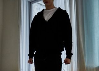 "잘 살 줄 알았냐" 내연녀 아들 학교에 현수막 건 40대 男