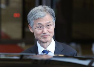 법원 내부망에 "대법원장, 한덕수 만난적 없나"…행정처 "전혀 없다"
