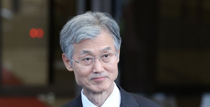 법원 내부망에 "대법원장, 한덕수 만난적 없나"…행정처 "전혀 없다"