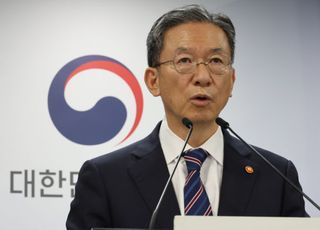 법무장관 "검찰청 폐지, 공소청법 부칙 또는 별도 폐지법 내는 게 좋다고 생각"