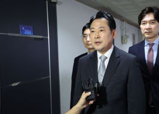 "당사 압수수색, 위헌적 폭거"…對특검 강경 기조 앞세우는 국민의힘