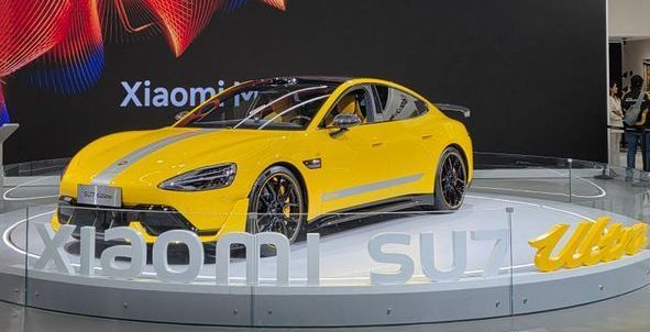 샤오미 첫 전기차, 사망사고 후 11만7천대 리콜