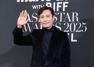 "박찬욱과 '망한' 조합이었는데…" 이병헌이 되짚은 35년 연기 인생 [30th BIFF]