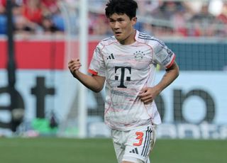 ‘철벽 그 자체’ 김민재…옥에 티는 부상 교체 아웃