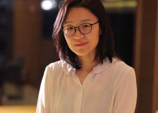 “삶이 더 괜찮아지는 경험”…윤가은 감독이 곱씹은 ‘극장의 시간들’ [30th BIFF]