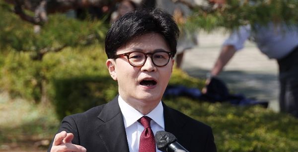 '살인 예고자' 첫 손배소 승소에…한동훈 "심의관, 고생 많았다"