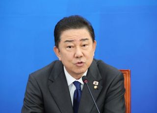 취임 100일' 김병기, 민생·입법 성과…강성 지지층 관계 설정은 과제