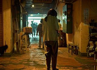 '얼굴', '귀멸의 칼날' 제치고 주말 박스오피스 1위