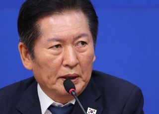 정청래 "국민의힘, 국회 밖으로 도망…입·귀 더러워졌다"