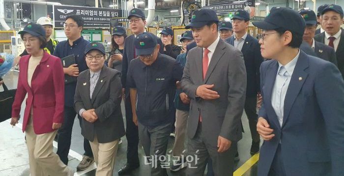 [현장] '중소기업 위기' 두눈으로 본 장동혁…"이재명 정부, 대체 뭣하나"