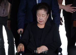 한학자 "나는 초종교적 지도자…평화 전도에 평생 바쳐"