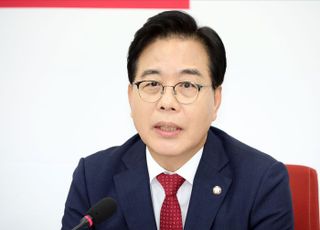 '취임 100일' 송언석 "이재명 정권·민주당 폭주로 협치 무너져 아쉬워"