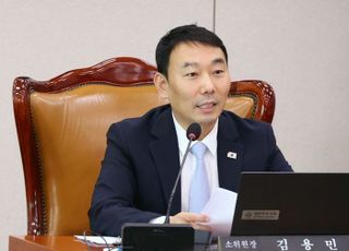 김용민 "조희대, 국회법상 출석 가능…삼권분립 위반 아냐"