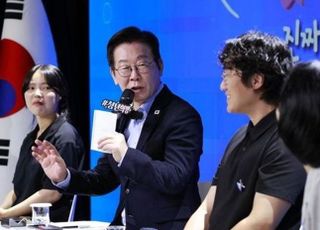 불황에도 신입 뽑는 건설사...대통령 ‘청년 채용’ 발언에 촉각