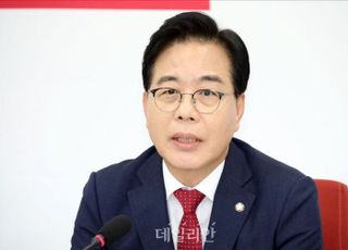'취임 100일' 송언석 "이재명 정권·민주당 폭주로 협치 무너져 아쉬워"