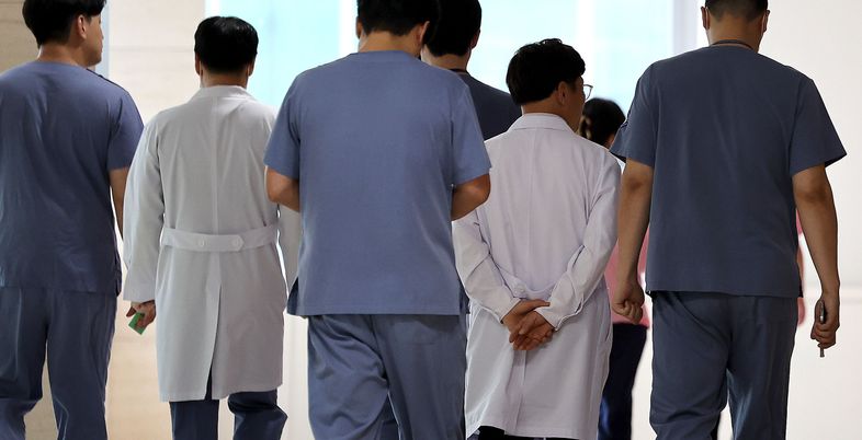 尹 의료개혁과 뭐가 다를까…이재명 ‘국민 참여 의료혁신위’ 가동