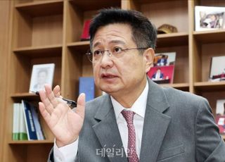 김장겸 "'그림자 실세' 김현지 '은사'는 산림청장…당당히 국감 출석해야"