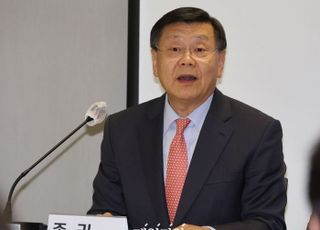 대통령급 연봉에도 1년 만에…‘L4 좌초·국적 논란’ 영향 미쳤나 [존 리 중도하차]