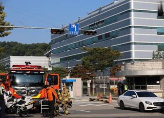 국정자원 화재에 리튬배터리 384개 전소…완진 지연
