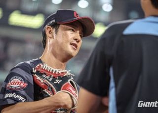 '홀드왕' 진해수, 고향팀 롯데서 은퇴 "팬들께 죄송한 마음 크다"