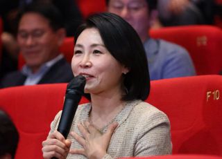 대통령실 "김혜경 여사, '이석증' 치료…日총리 방한 일정 불참"