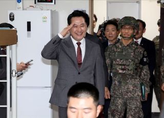 장동혁 국민의힘 대표, 최전방 군사대비 태세 점검