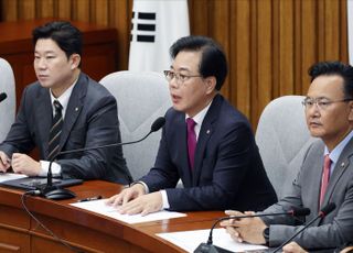 송언석 "몸통은 김민석…김경은 수없이 많은 꼬리 중 하나에 불과"