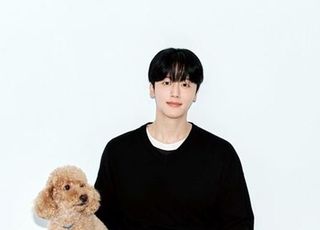 SF9 영빈, 반려견 자몽과 매거진 화보 장식