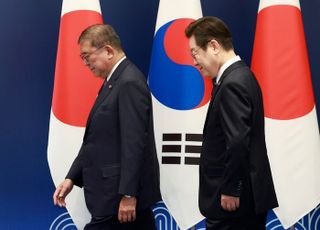 日은 순풍, 美는 난기류…엇갈린 李정부 외교, '한미일' 공조에는 균열?