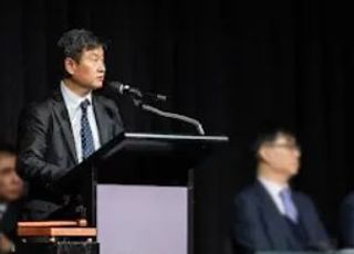 법정·주총·여론전까지, 끝나지 않는 '쩐의 전쟁'[고려아연 경영권 분쟁 1년-중]