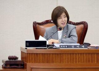 김미애, 李대통령 '냉부해' 촬영에 "필요한 건 '예능 감각' 아닌 '책임감'"