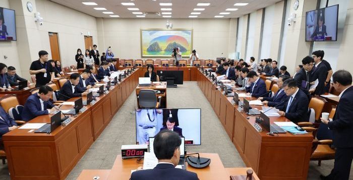 MBK·KT·쿠팡 줄소환…대규모 해킹, 불공정 거래 쟁점 [미리보는 국감]