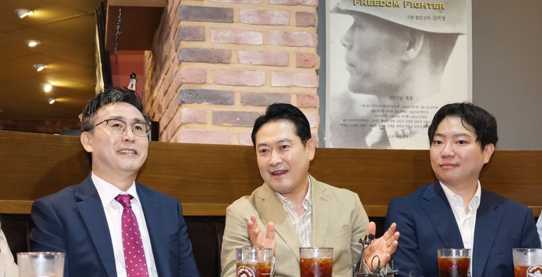 李 '냉부해' 출연에 추석 연휴 고발전…與 "장동혁, 명예훼손" vs 野 " 공포정치"