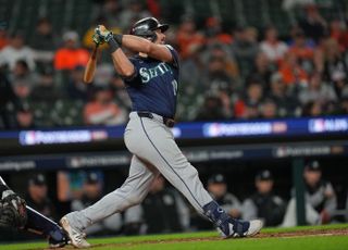 ‘칼 롤리 쐐기포’ 시애틀, 24년만의 ALCS 진출까지 1승