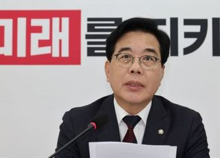 송언석 "李대통령, 국가 재난 앞 매뉴얼은 먹방과 예능출연?"