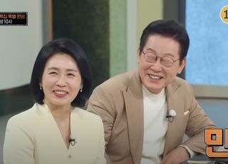 [데일리안 오늘뉴스 종합] "李대통령, 국가 재난 앞 매뉴얼은 먹방과 예능출연?", 국정자원 화재 13일째…정부 전산망 복구율 25.5% 등