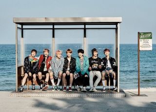 방탄소년단 ‘봄날’, 美 롤링스톤 선정 ‘21세기 최고의 노래’ 37위