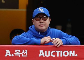 박진만 감독, 최원태 향해 엄지척 “올 시즌 최고의 투구”