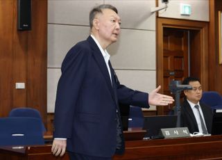 윤석열, 보석 기각 이후 체포방해 혐의 재판도 불출석