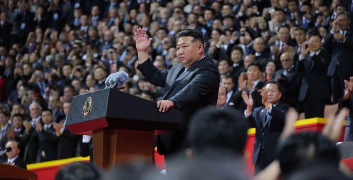 북, 평양서 당창건 80주년 심야 대규모 열병식 진행…중·러와 연대 다질듯