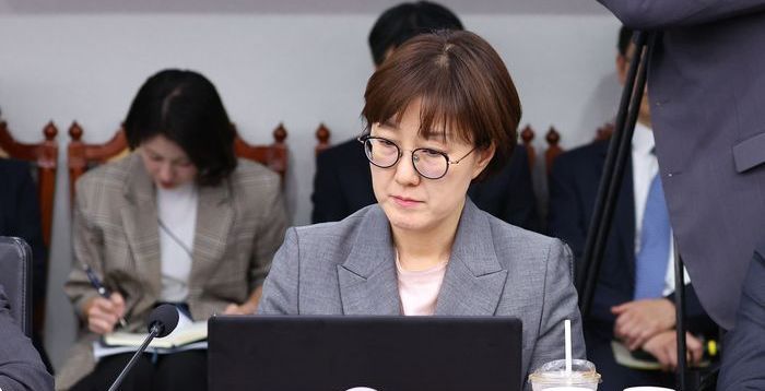 국민의힘 "민주, 대법원장은 으름장…김현지 출석은 전력투구로 막아"
