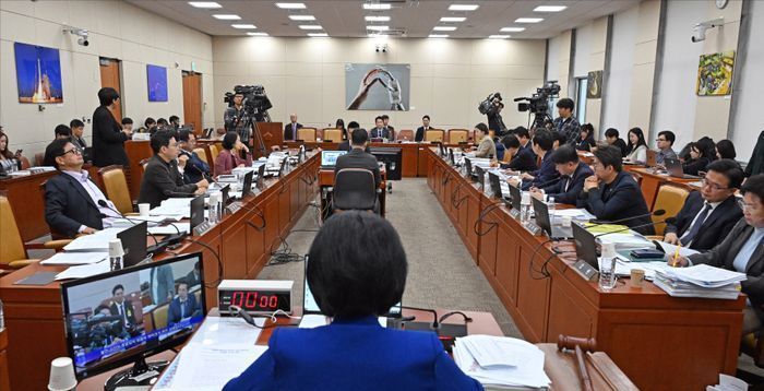 구글·애플 '불공정 거래' 또 도마 위…올해 국감서 핀셋 질의 나올까