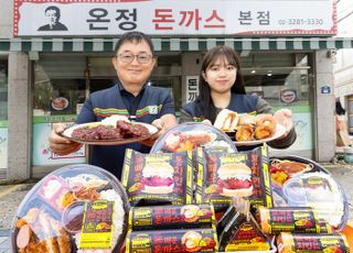 세븐일레븐, 온정돈까스와 디지게 매운 푸드간편식 6종 출시