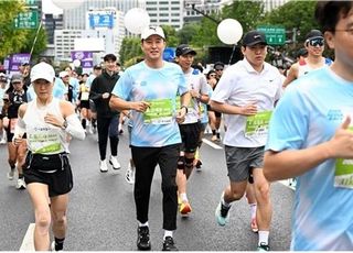 오세훈 서울시장, '2025 서울달리기' 11㎞ 코스 완주
