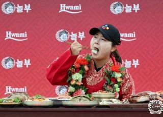 와이어 투 와이어! 1타 앞선 홍정민, 초대 챔피언 등극…다승 공동선두+상금 단독 1위